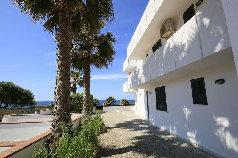Blu Side Hotel & Residence Torre San Giovanni Exterior foto